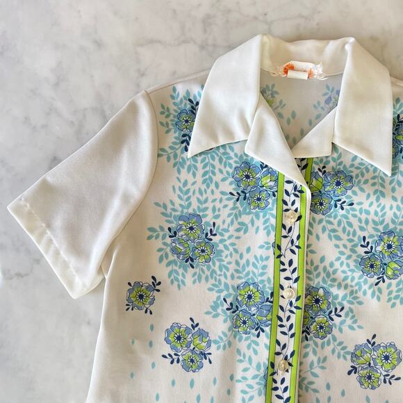 Vintage 70s Floral Button Up Knit Polyester Short Sleeve Collared Blouse / L XL - Picture 3 of 8